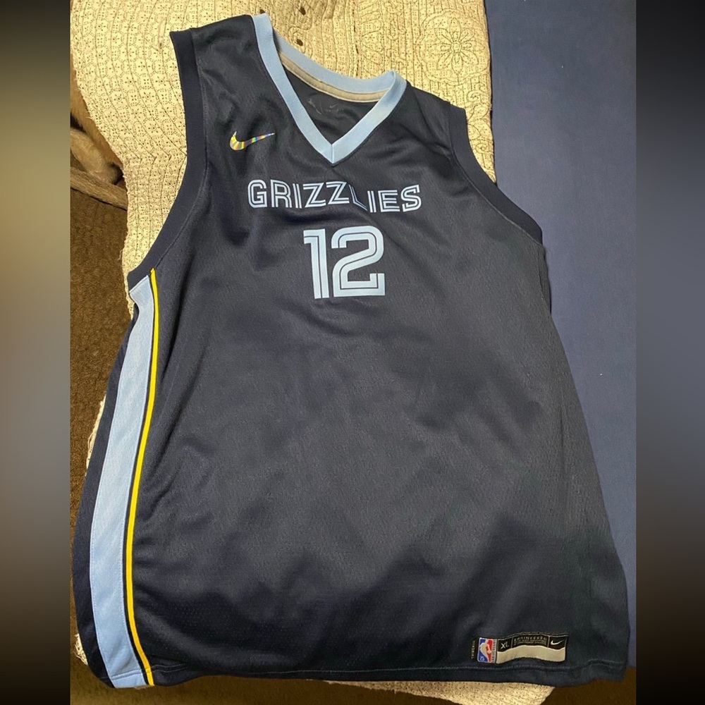 NBA Jersey - Youth XL Memphis Grizzlies Ja Morant Nike Swingman